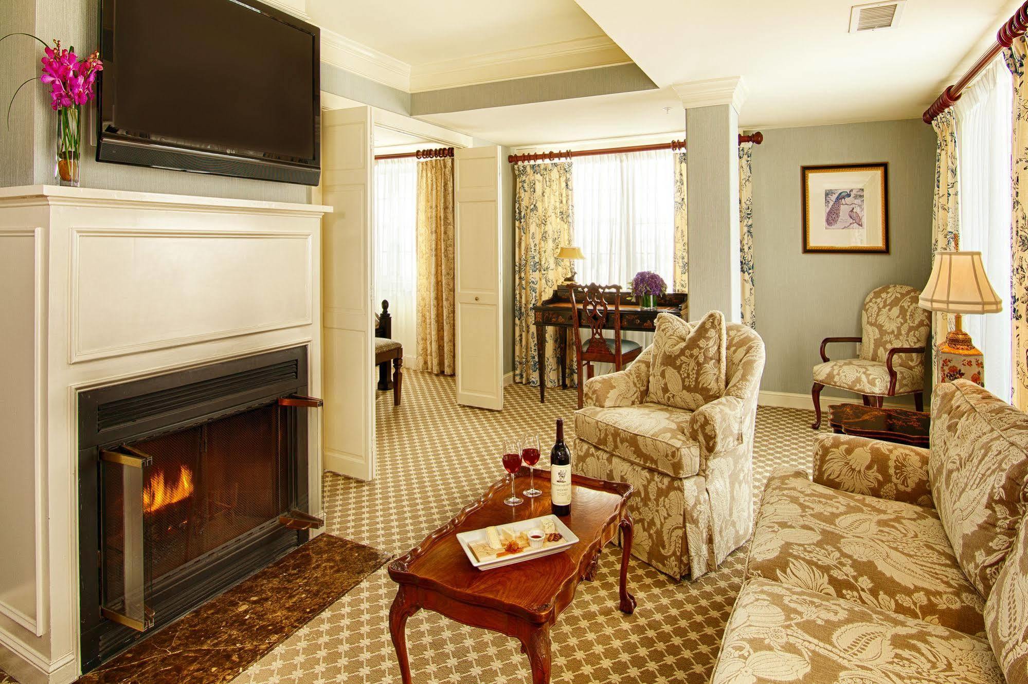 Saybrook Point Resort & Marina โอลด์เซย์บรูค ภายนอก รูปภาพ